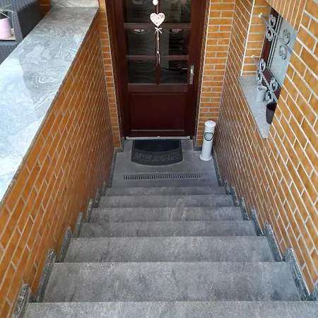 Zimmervermietung Bully Apartment Meyenburg (Uckermark)